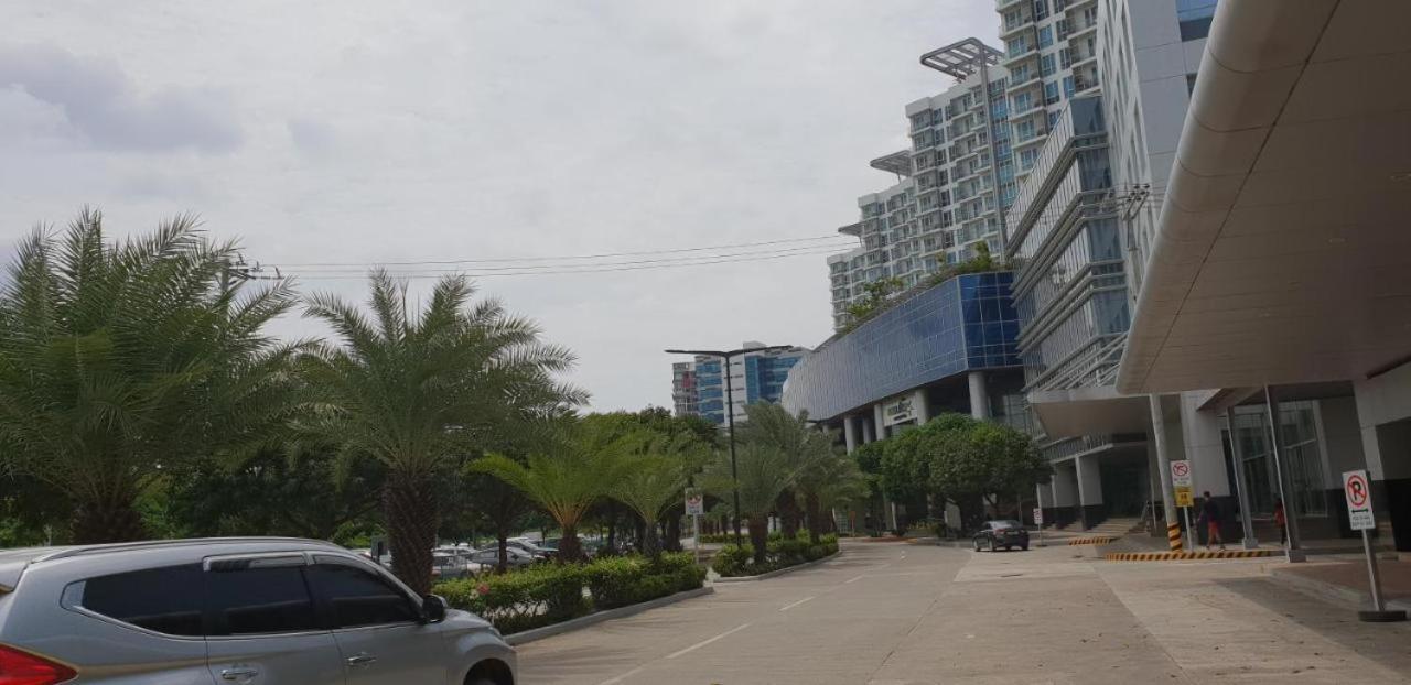 Mactan Newtown Condo With Pool Access Мактан Екстериор снимка