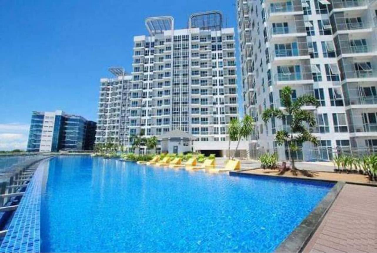 Mactan Newtown Condo With Pool Access Мактан Екстериор снимка