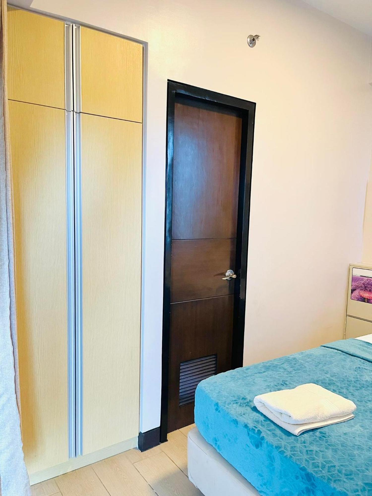 Mactan Newtown Condo With Pool Access Мактан Екстериор снимка